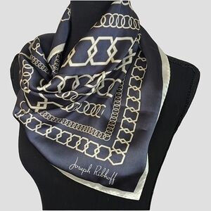 Joseph Ribkoff Scarf Gray Cream Modern Print Large Square Luxury Minimalist